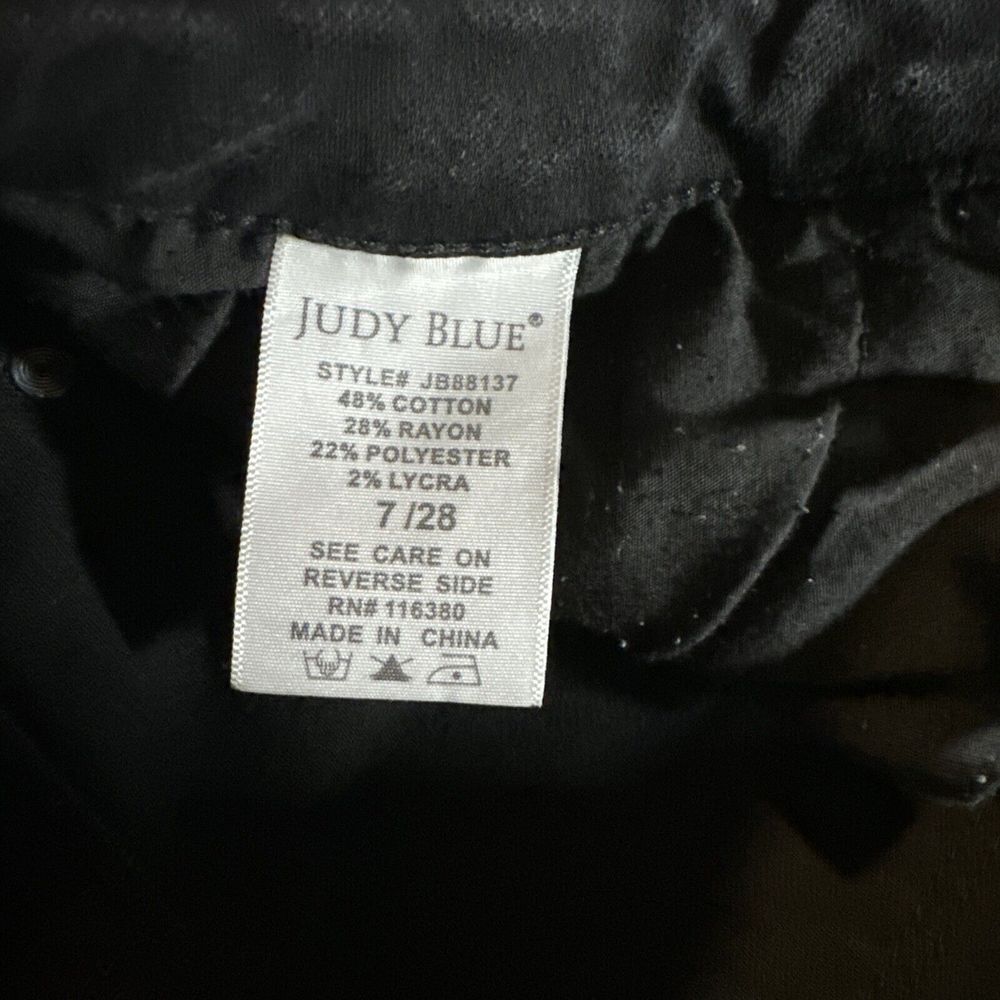 Judy Blue Jeans SZ 28 Black Slim Fit Mid Rise Stretch Distressed Raw Hem JB88137 - Picture 10 of 14
